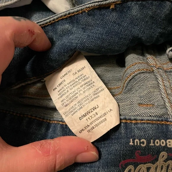 NWOT Wrangler Bootcut Jeans - Picture 3 of 4